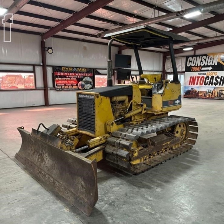 1989 KOMATSU D21P