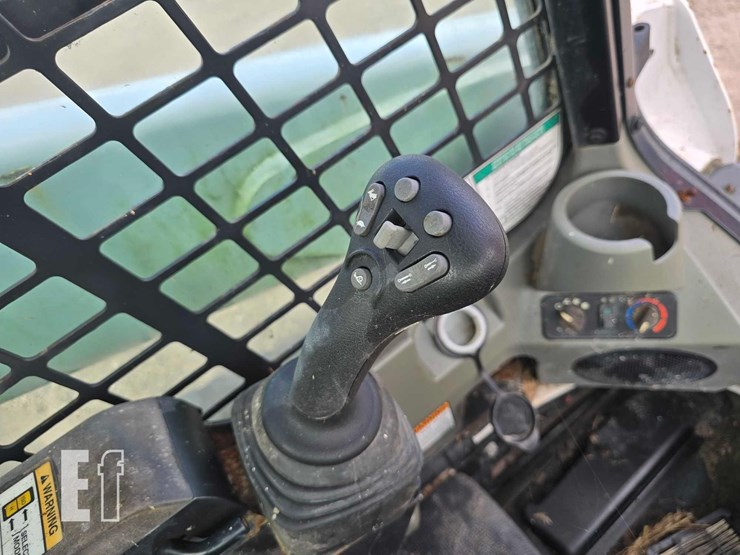 2016-bobcat-t650-image-14