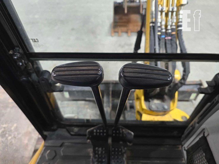 2021-caterpillar-303.5e2-cr-image-17