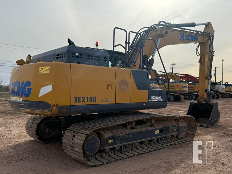 2022-xcmg-xe210u-image-4