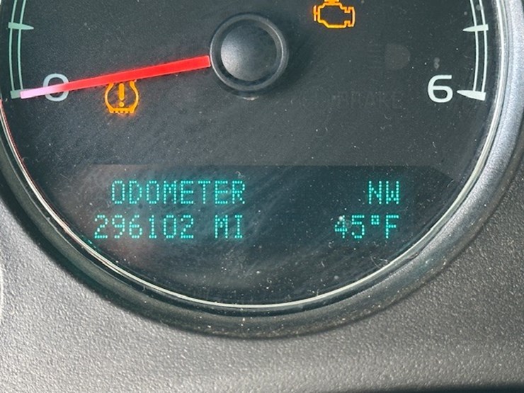 2011-gmc-yukon-image-49