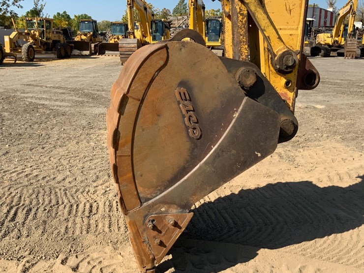 2008-komatsu-pc220-lc-image-18