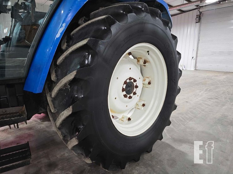 new-holland-tl100a-image-10