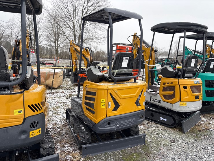 #2012-•-unused-mx20r-mini-excavator-image-4