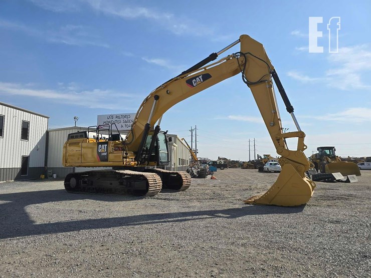 2016-caterpillar-349fl-image-2