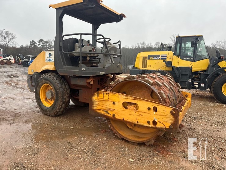 2014-volvo-sd75-image-4