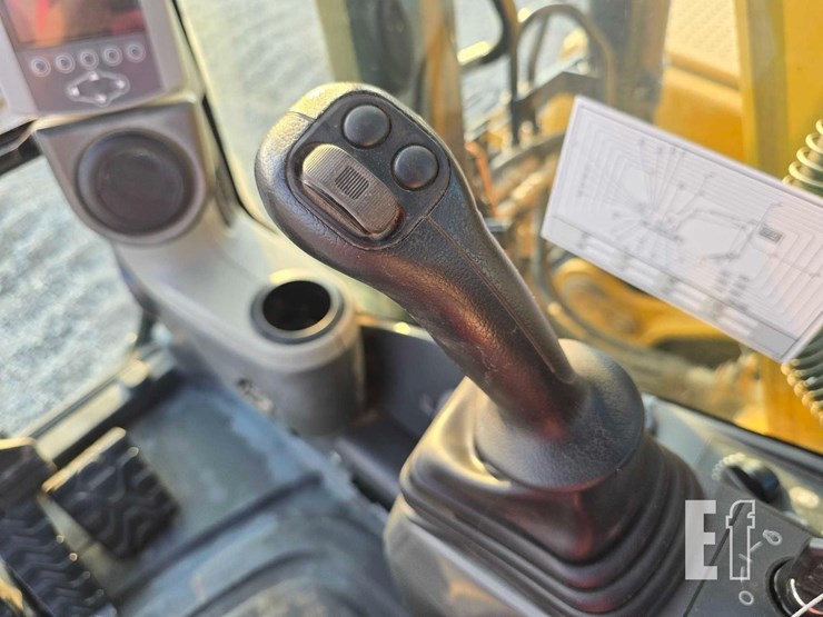 2019-caterpillar-313flgc-image-17