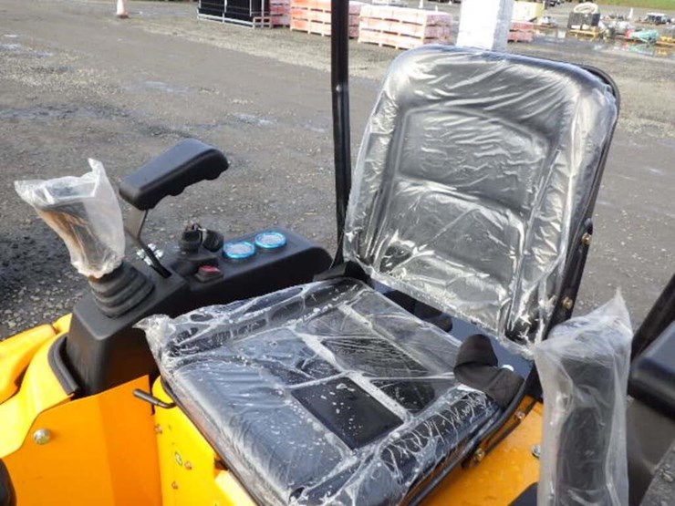 2025-vicsec-15p-hydraulic-excavator-image-23