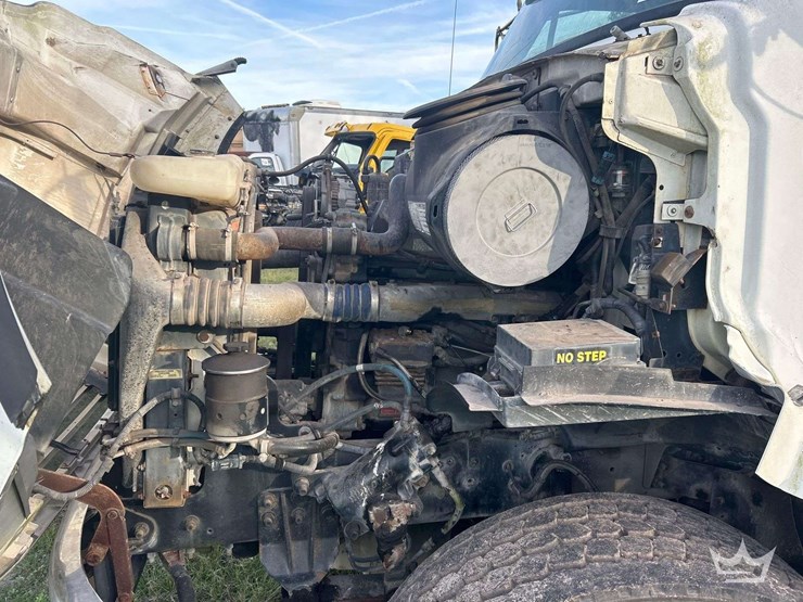 1999-sterling-l9513-image-6