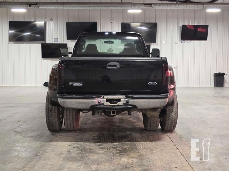 2004-ford-f350-image-8