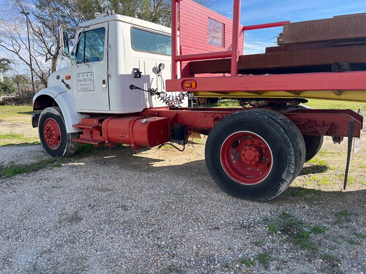 1995-international-4900-image-7