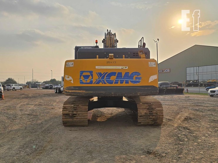 2022-xcmg-xe210u-image-8