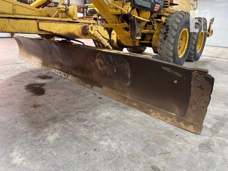 2000-komatsu-gd650aw-2cy-image-10