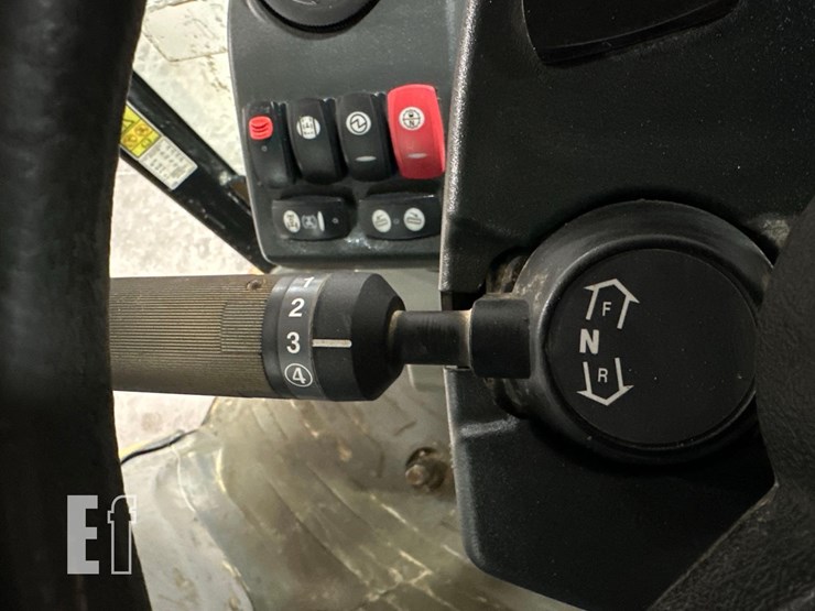 2012-caterpillar-420e-it-image-24