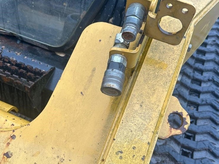 2011-caterpillar-299c-image-7