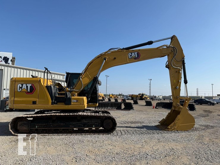 2023-caterpillar-320gc-image-5