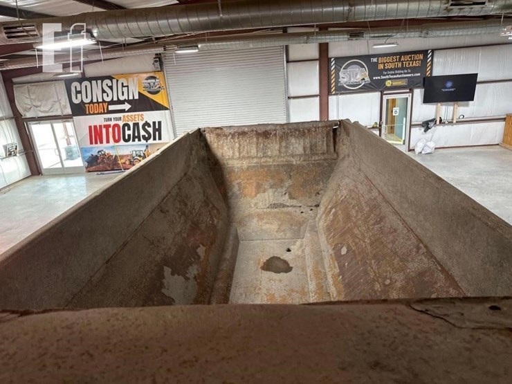 2008-volvo-a25e-image-9