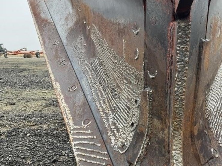 yonkers-johnson-300a-pull-v-ditcher-image-11