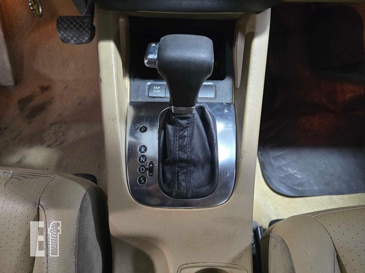 2009-volkswagen-jetta-image-16