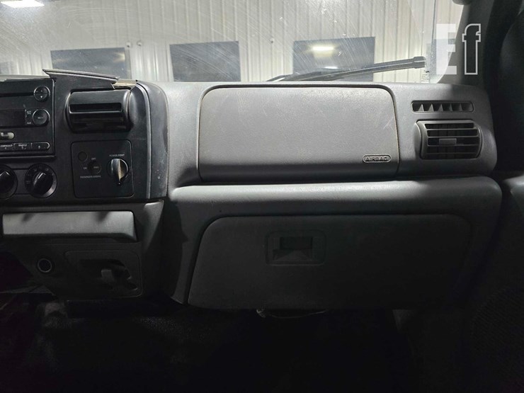 2007-ford-f550-sd-image-19