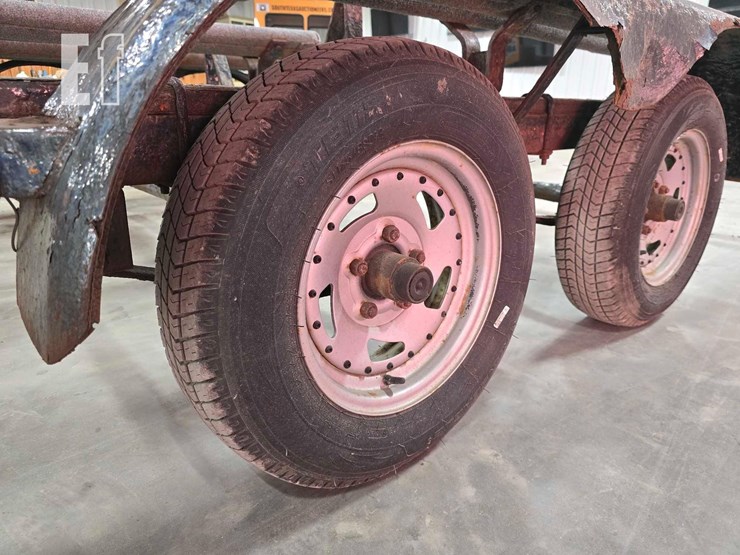 2018-bear-pb-13-23ttl-tandem-axle-boat-trailer-image-12