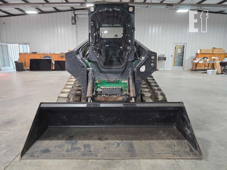 2019-deere-331g-image-7