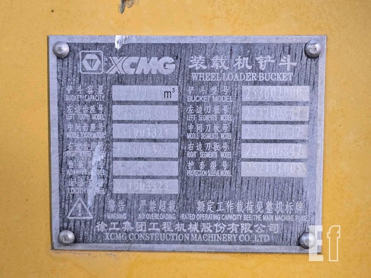 2022-xcmg-xc948u-image-11