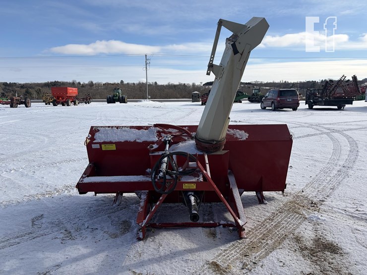 buhler-farm-king-y840-3-point-snow-blower-5842-image-4