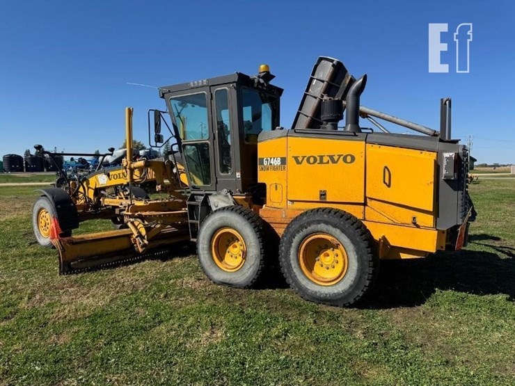 2003-volvo-g746b-image-4