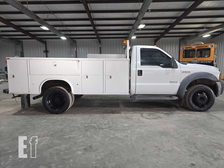 2007-ford-f550-sd-image-6
