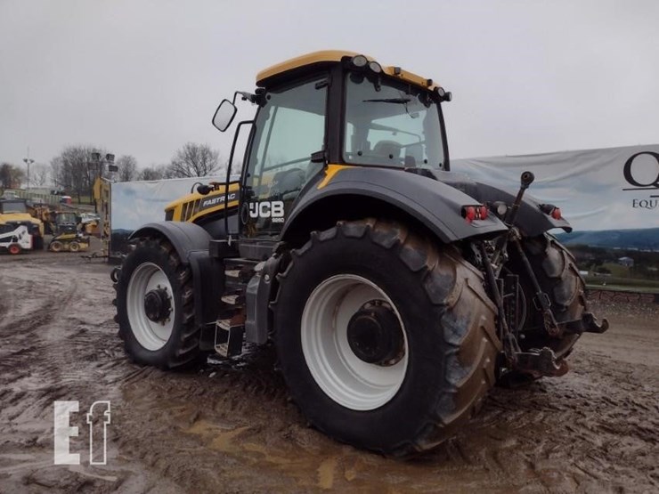jcb-fastrac-8250-image-28