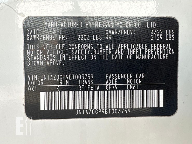 2011-nissan-leaf-image-32