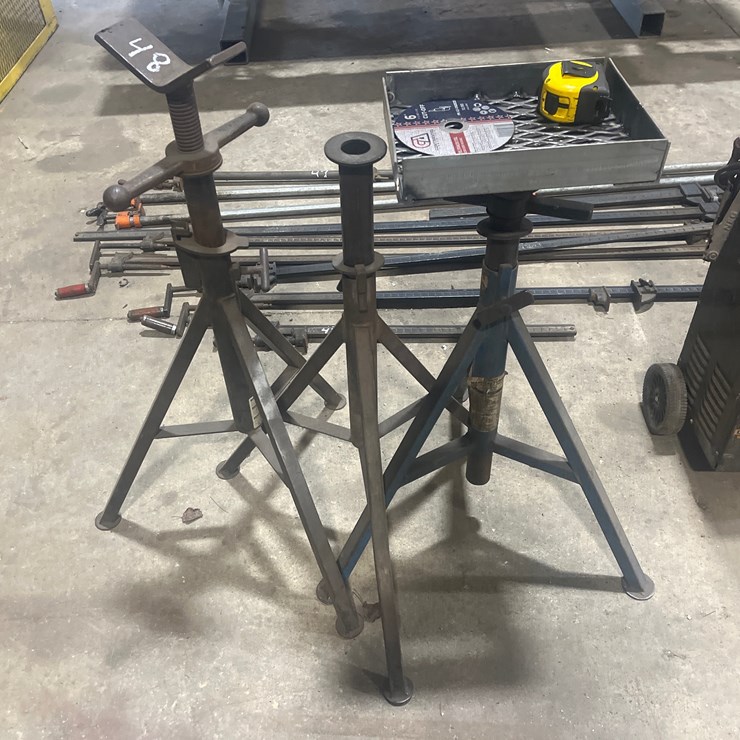 #48 • HEAVY DUTY PIPE STANDS 3