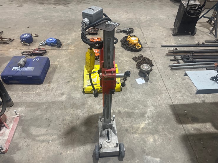 #46-•-milwaukee-concrete-core-drill-image-2