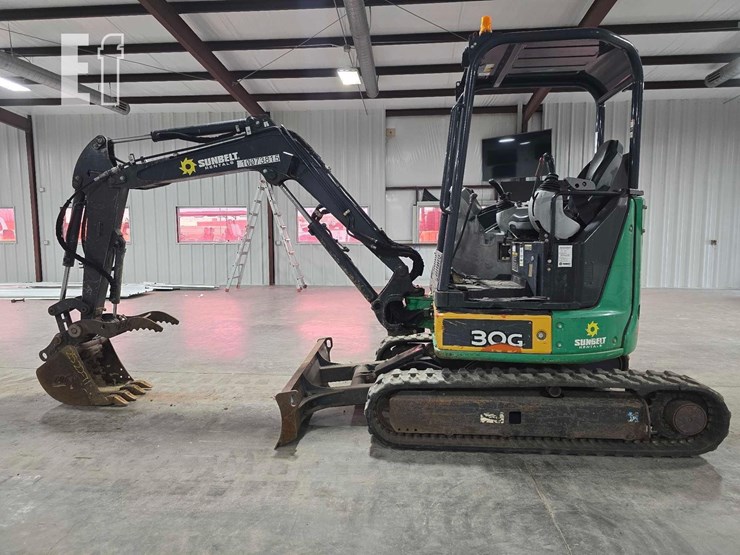 2018-deere-30g-image-5