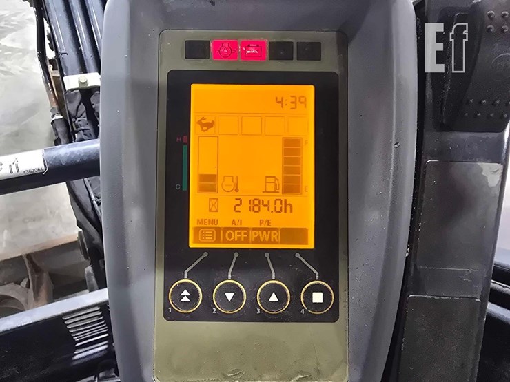 2018-deere-30g-image-26