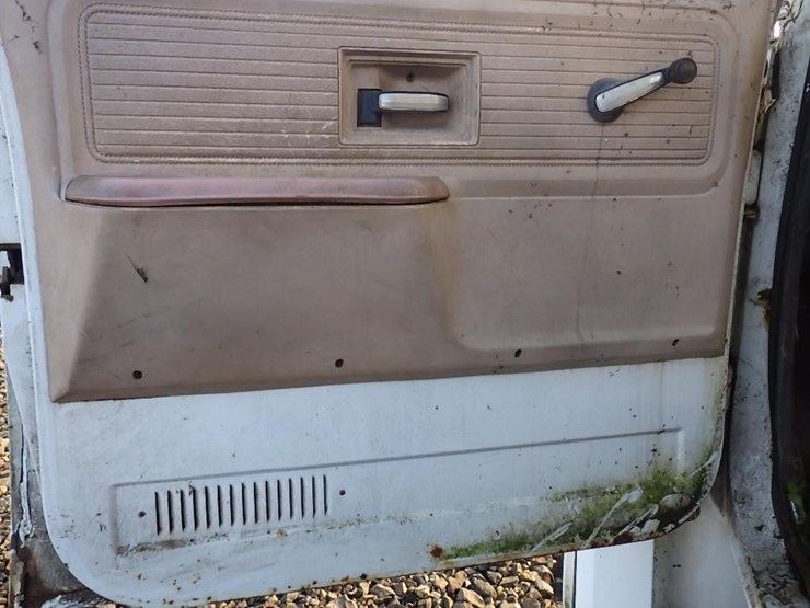 1977-gmc-6500-23'-t/a-flatbed-truck-image-26