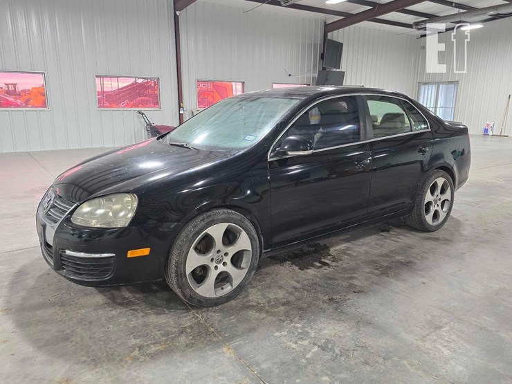 2009-volkswagen-jetta-image-1