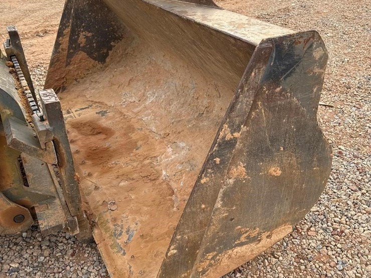 2011-volvo-l60f-image-9