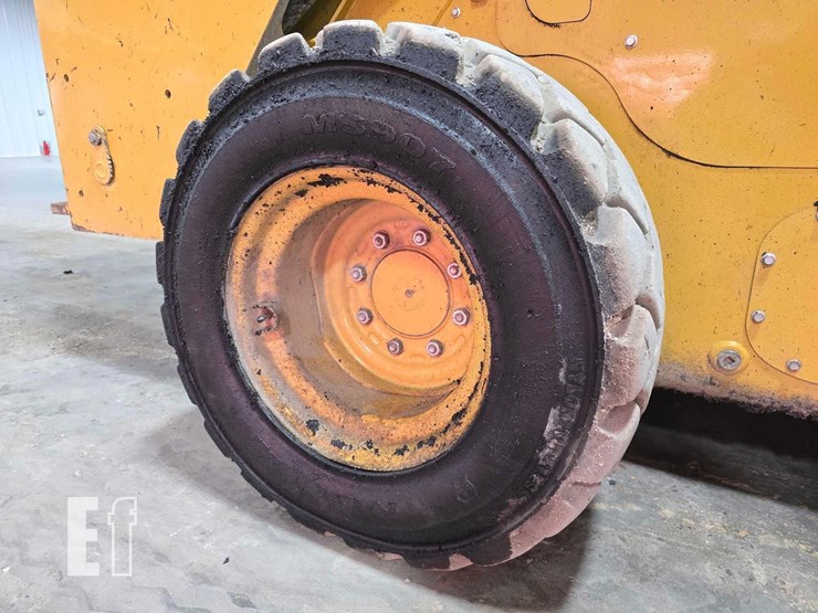 2020-caterpillar-262d3-image-22