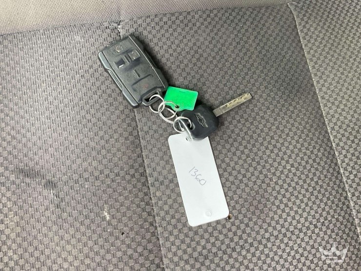 2018-chevrolet-silverado-1500-image-35