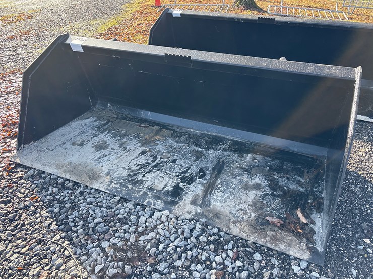 #2922-•-new-78”-large-capacity-snow/material-bucket-image-2