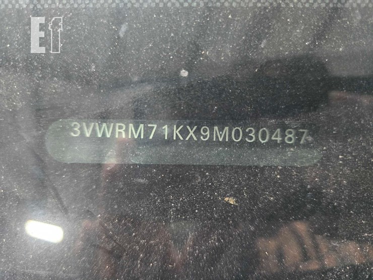 2009-volkswagen-jetta-image-24