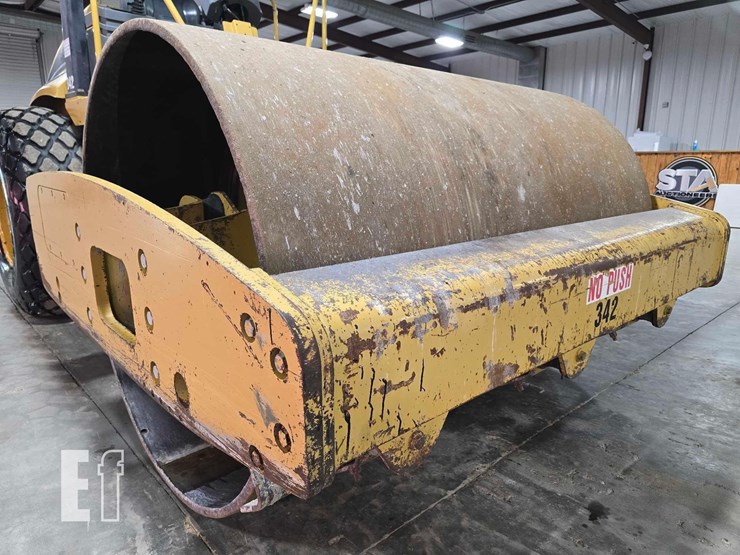 2003-caterpillar-cs-563e-image-10