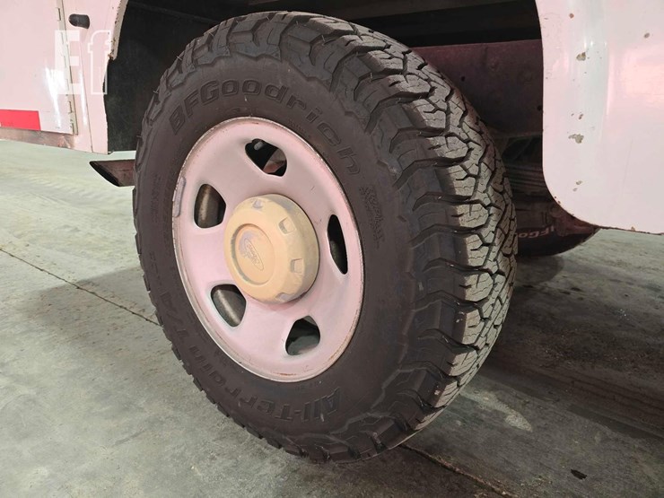 2009-ford-f350-image-22