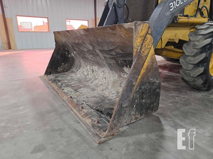 2015-deere-310l-ep-image-9