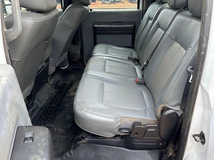 2016-ford-f450-xl-image-13