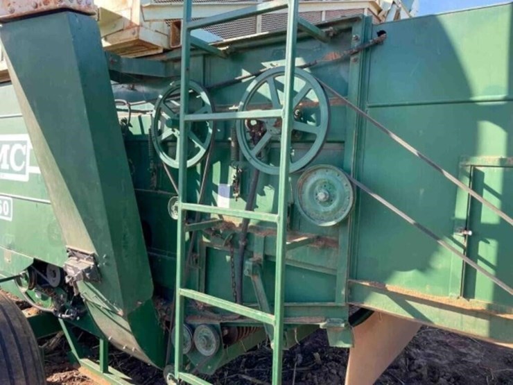 kmc-3360-peanut-harvester-image-20