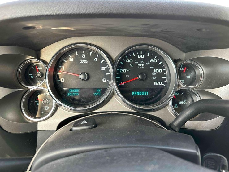 2009-chevrolet-1500-image-15