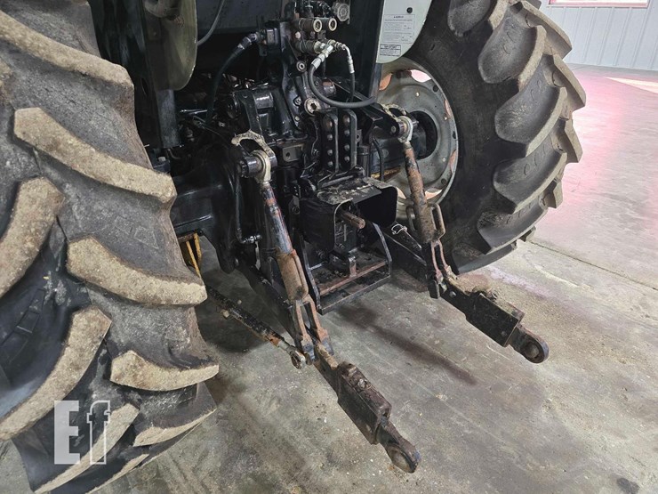 2005-massey-ferguson-5455-image-11